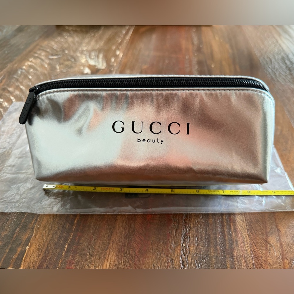Gucci beauty Metallic Silver Cosmetic Pouch